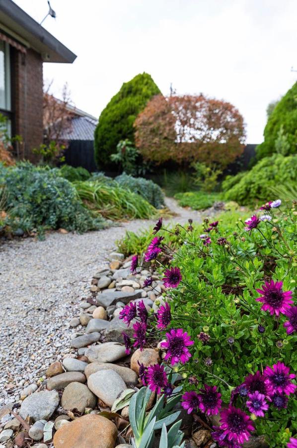 Modern & Homely Comfort Vermont South Luaran gambar